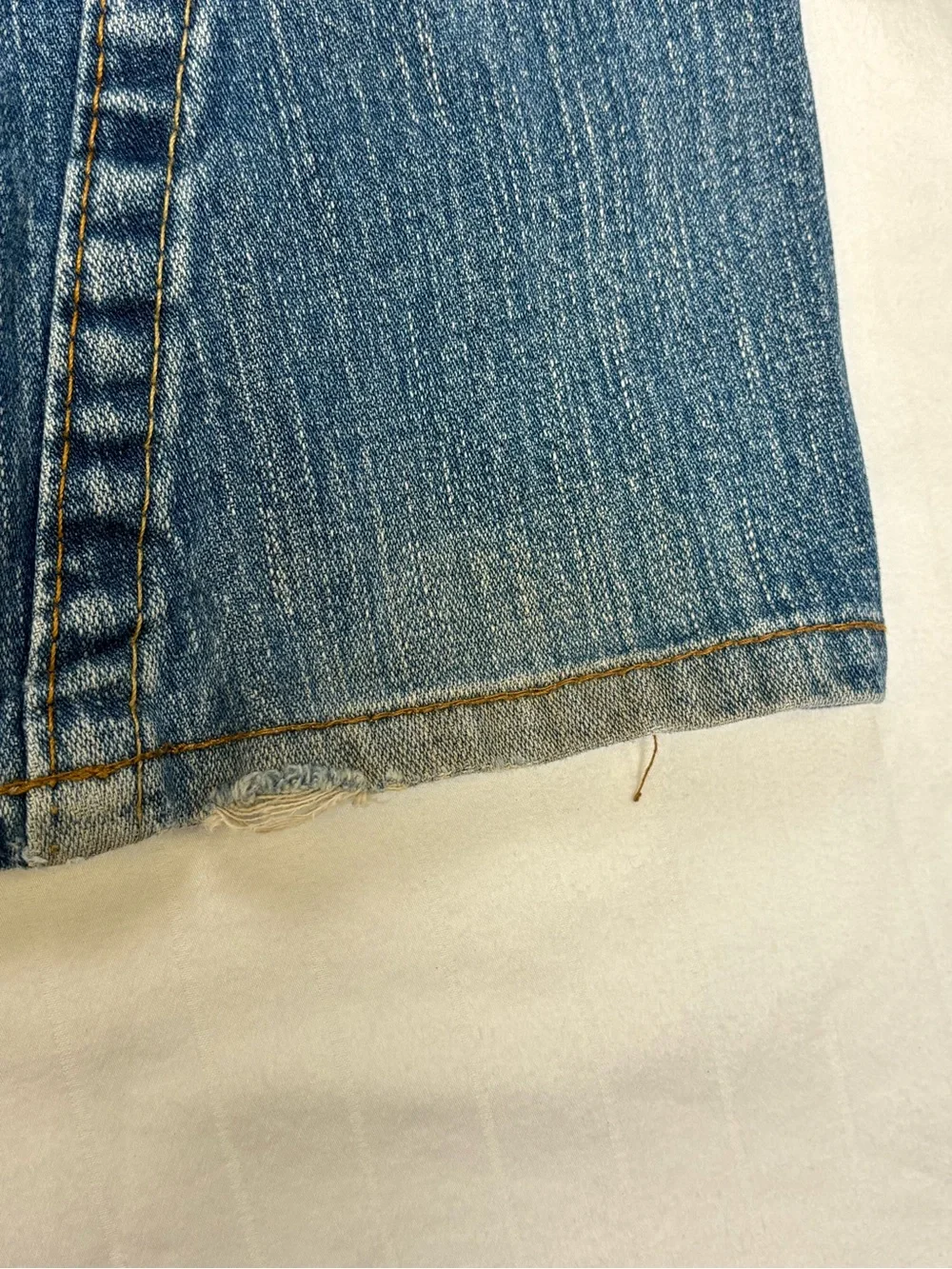 True Religion Classic Men's Joey 36 33 Blue Washed Straight-Leg Jeans